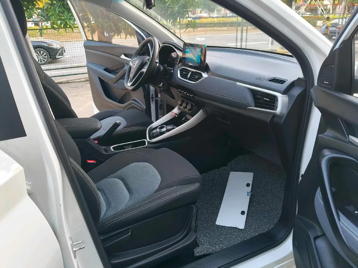 2018 BAIC Hyosow S7 1.5T 150HP L4 6MT,autocango,china used car exporter,china ev exporter,chinese used car exporter,chinese used ev exporter