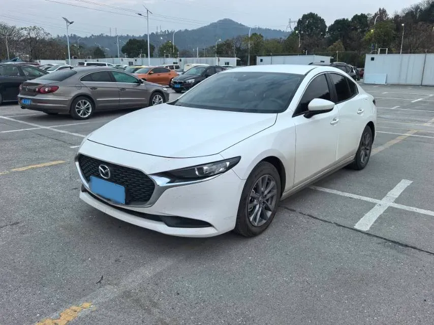 2021 Mazda 3 Axela 1.5L 117HP L4 6AT,autocango,china used car exporter,china ev exporter,chinese used car exporter,chinese used ev exporter