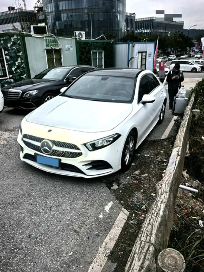 2021 Mercedes-Benz A Class 1.3T 163HP L4 7DCT