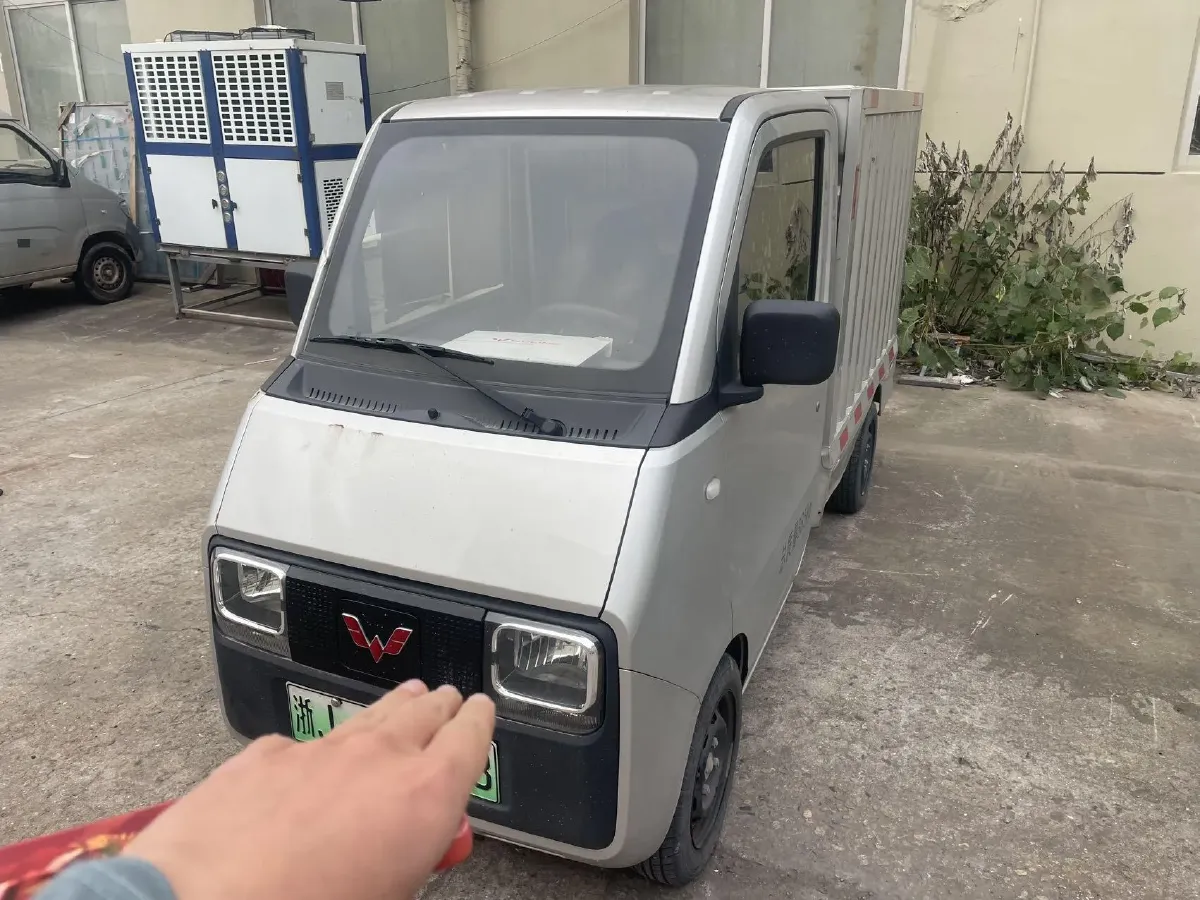 2023 WuLing E10 BEV 9KWH,autocango,china used car exporter,china ev exporter,chinese used car exporter,chinese used ev exporter