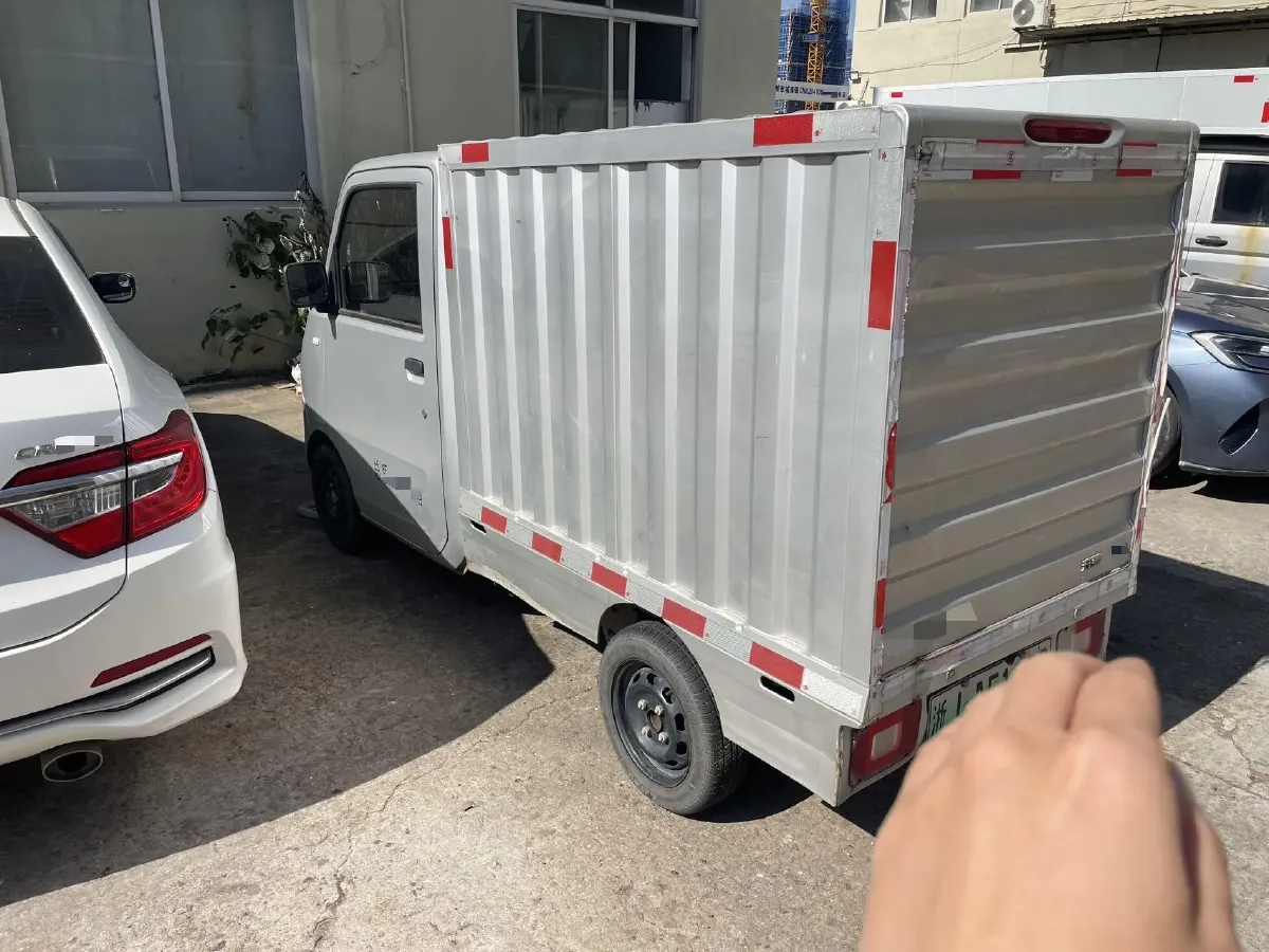 2023 WuLing E10 BEV 9KWH,autocango,china used car exporter,china ev exporter,chinese used car exporter,chinese used ev exporter