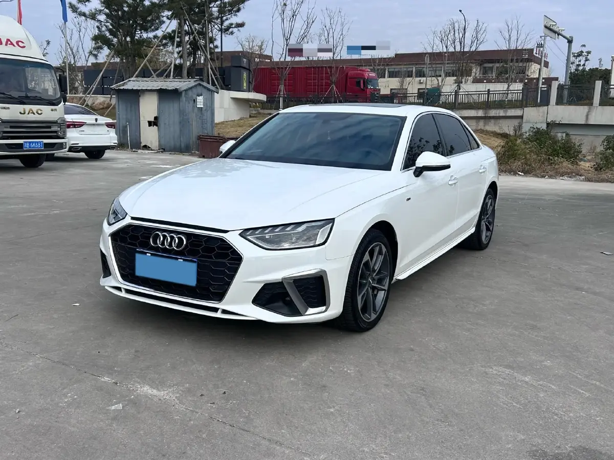 2020 Audi A4L 2.0T 190HP L4 7DCT