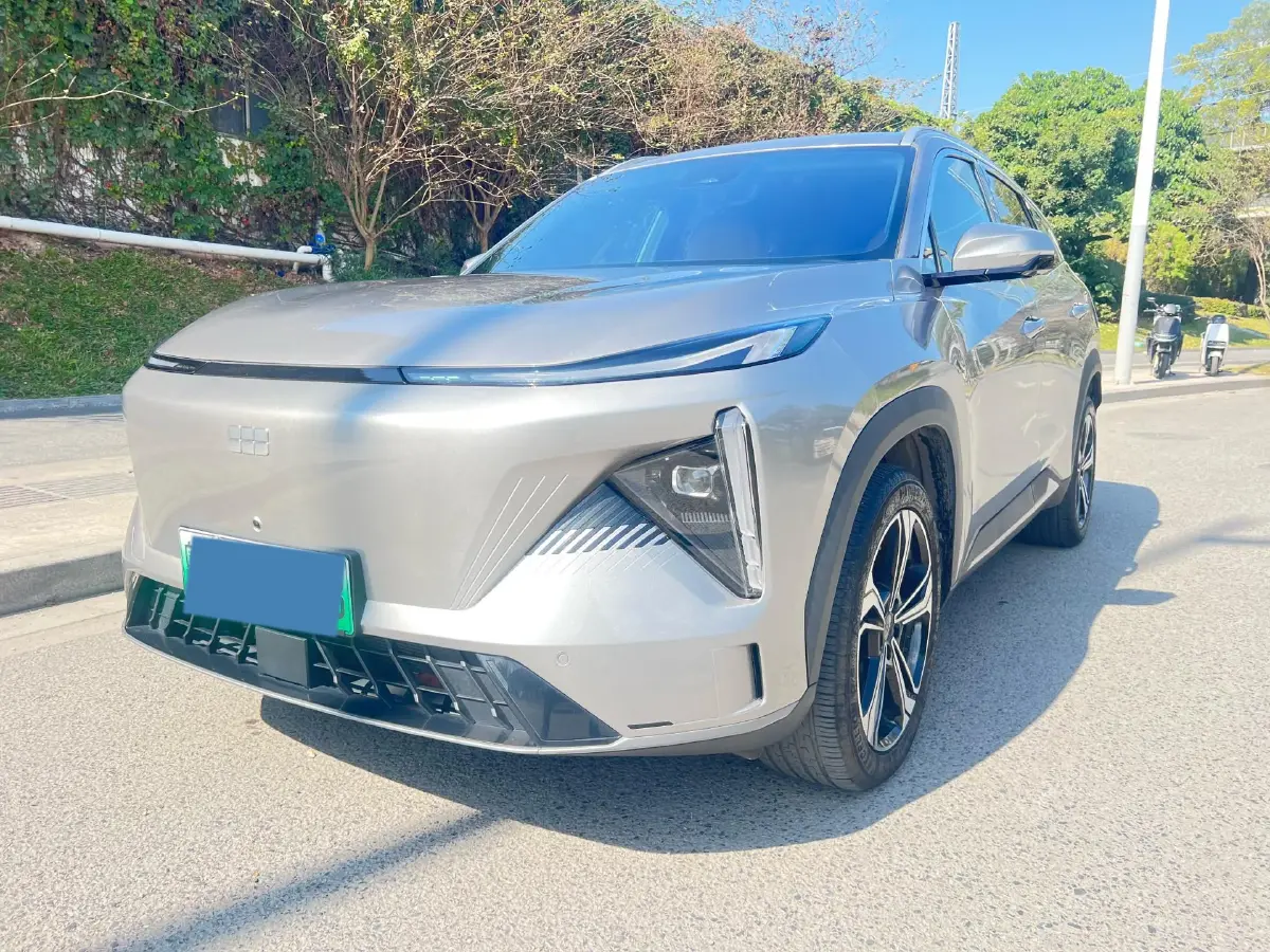 2024 Geely Galaxy L7 1.5T 163HP L4 3DHT PHEV 18.7KWH