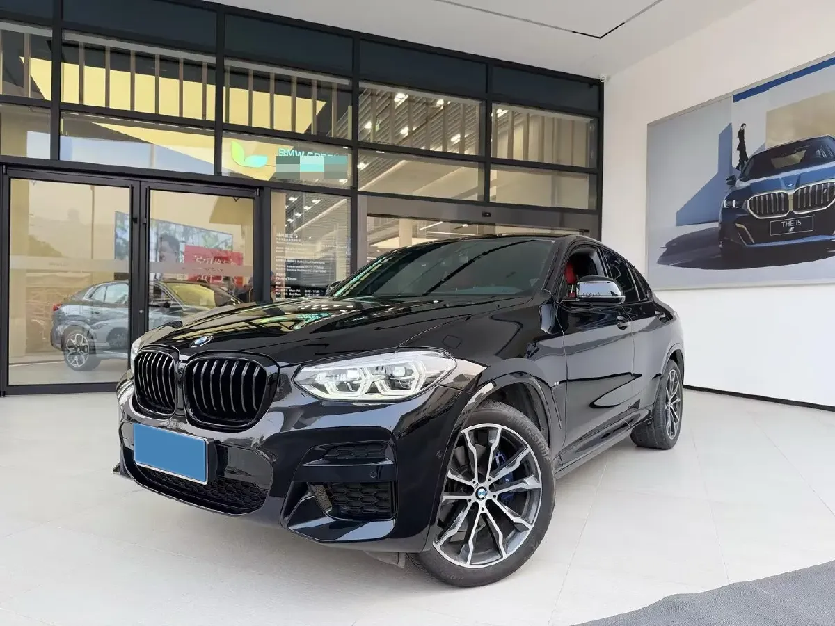 2020 BMW X4 2.0T 184HP L4 8AT,autocango,china used car exporter,china ev exporter,chinese used car exporter,chinese used ev exporter