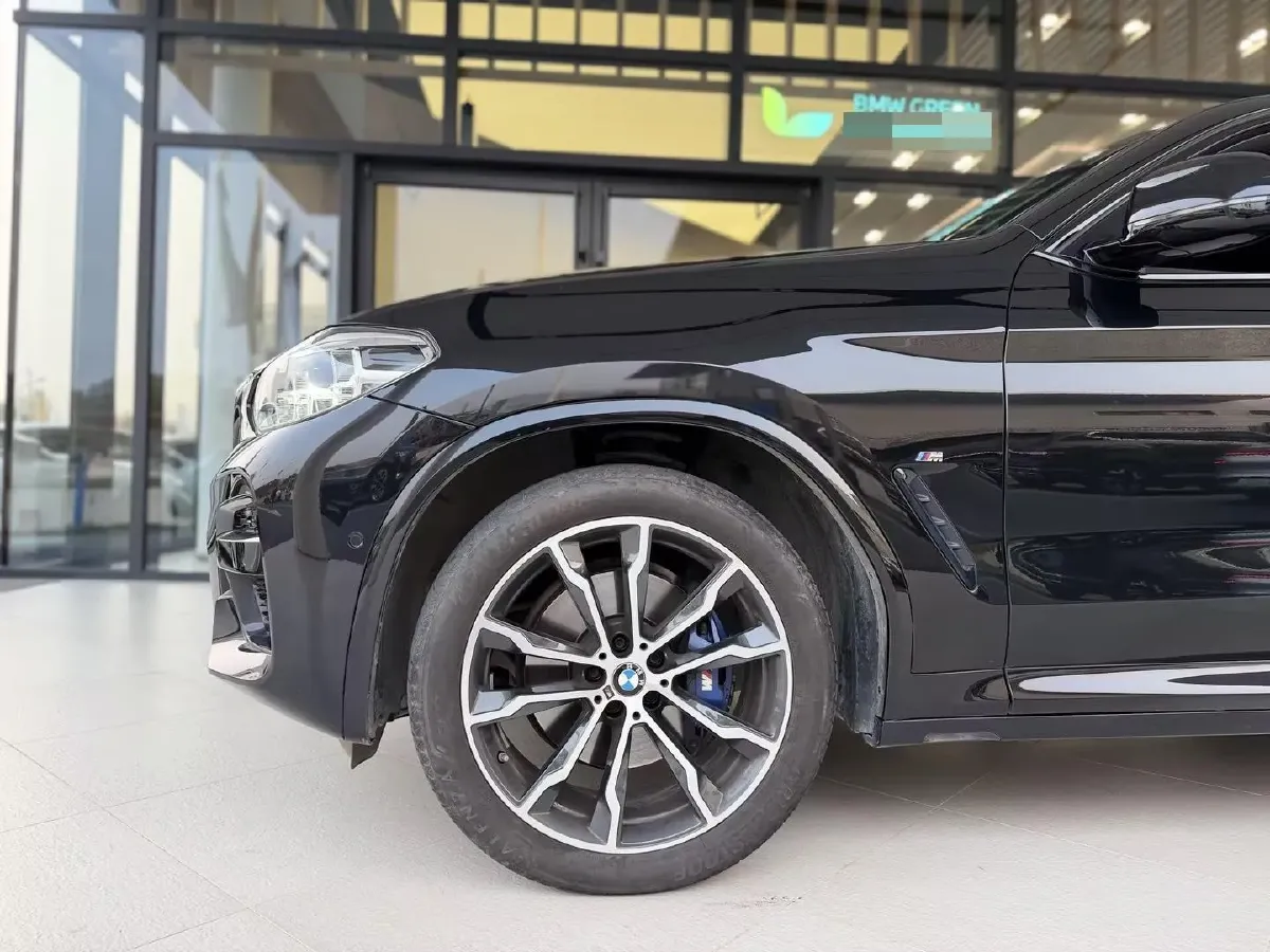 2020 BMW X4 2.0T 184HP L4 8AT,autocango,china used car exporter,china ev exporter,chinese used car exporter,chinese used ev exporter