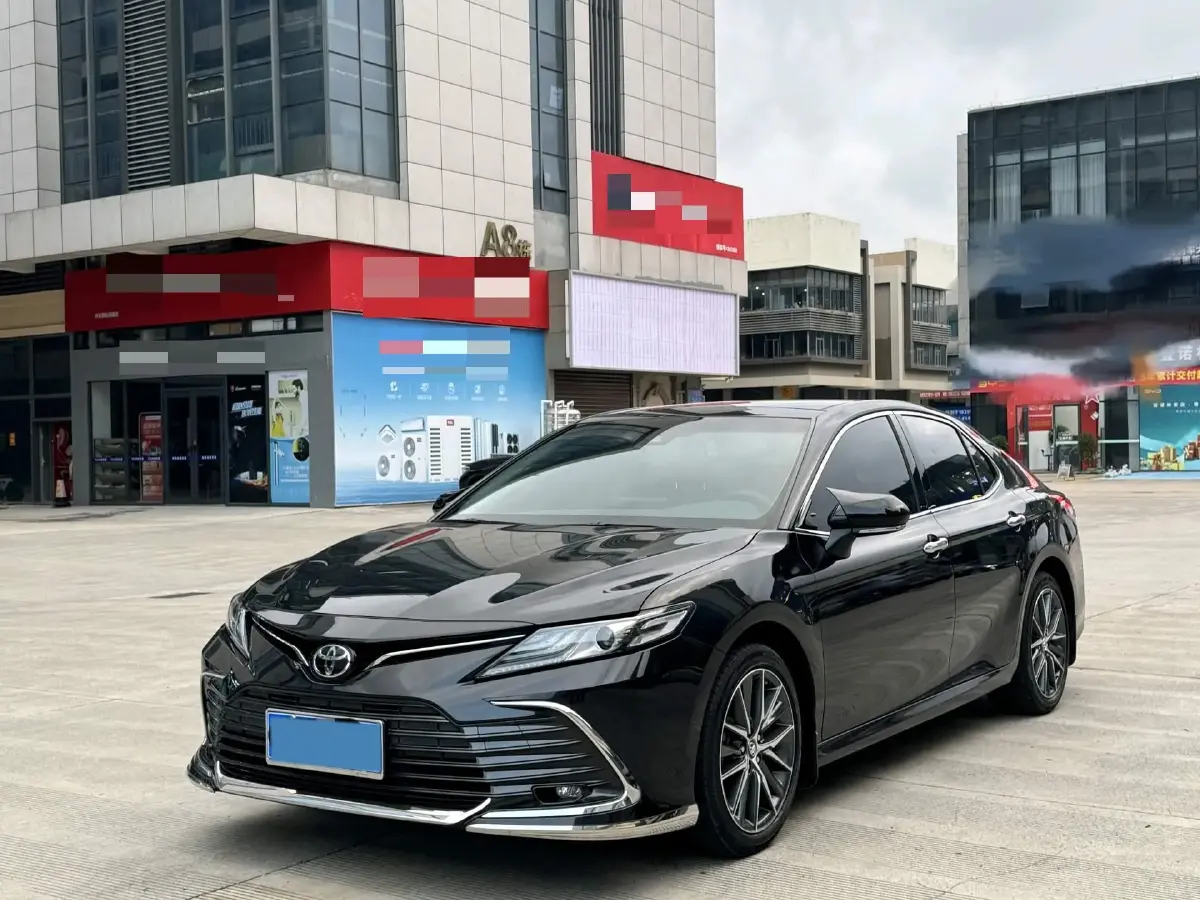 2021 Toyota Camry 2.5L 209HP L4 8AT