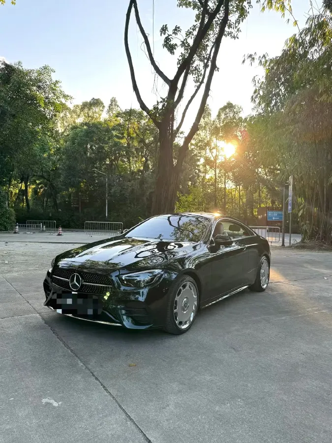 2021 Mercedes-Benz E Class 1.5T 184HP L4 9AT,autocango,china used car exporter,china ev exporter,chinese used car exporter,chinese used ev exporter