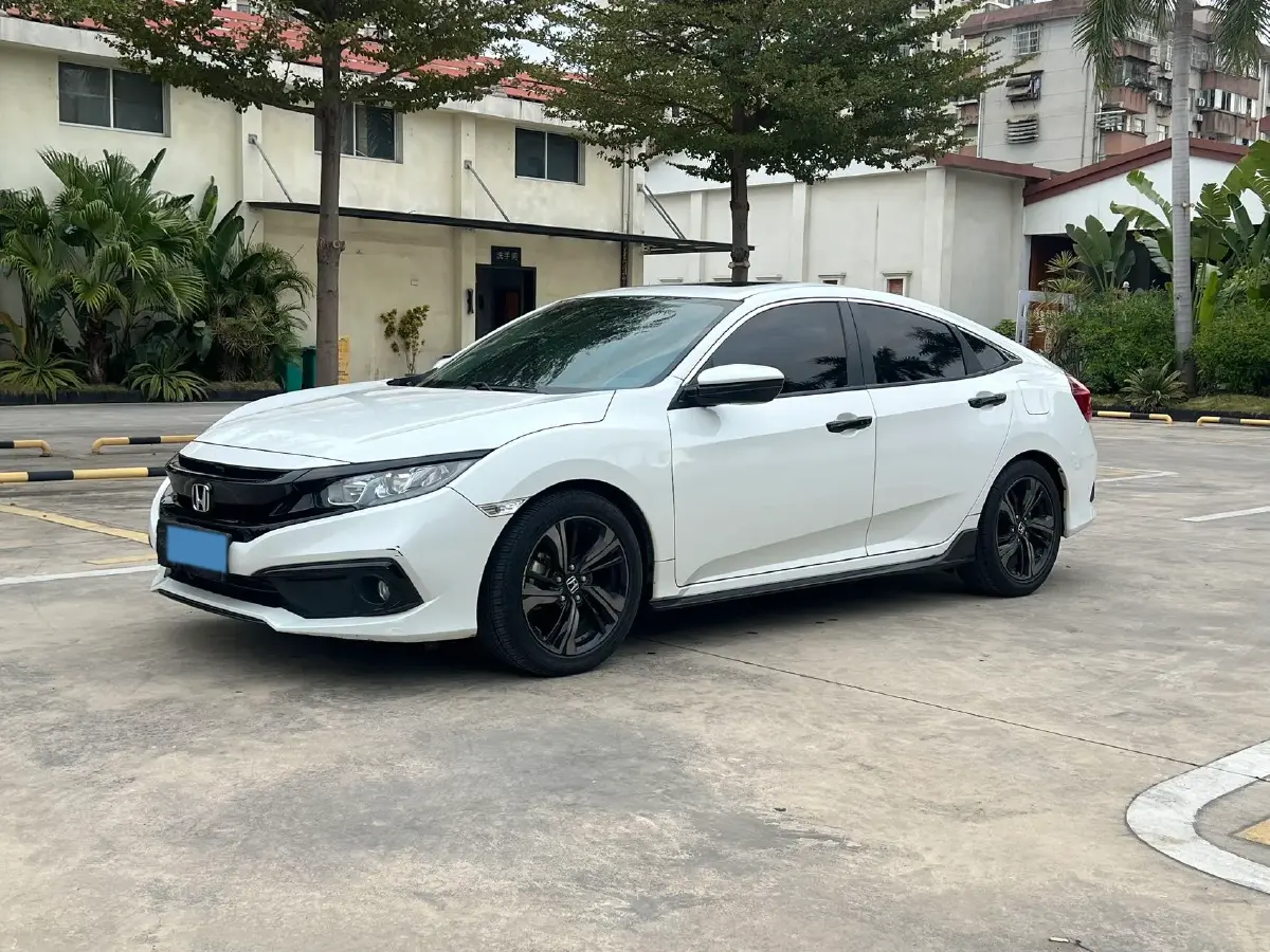 2019 Honda Civic 1.5T 177HP L4 CVT