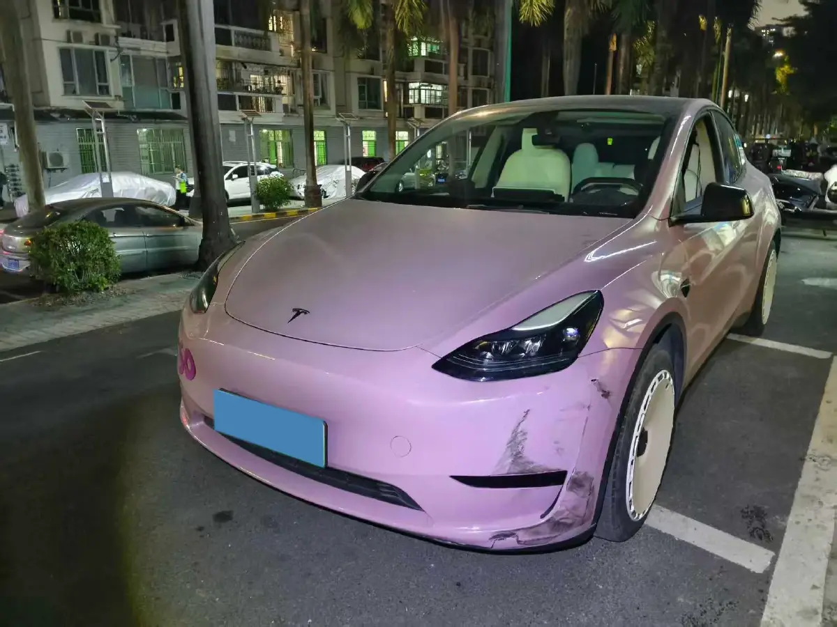 2022 Tesla Model Y BEV 60KWH