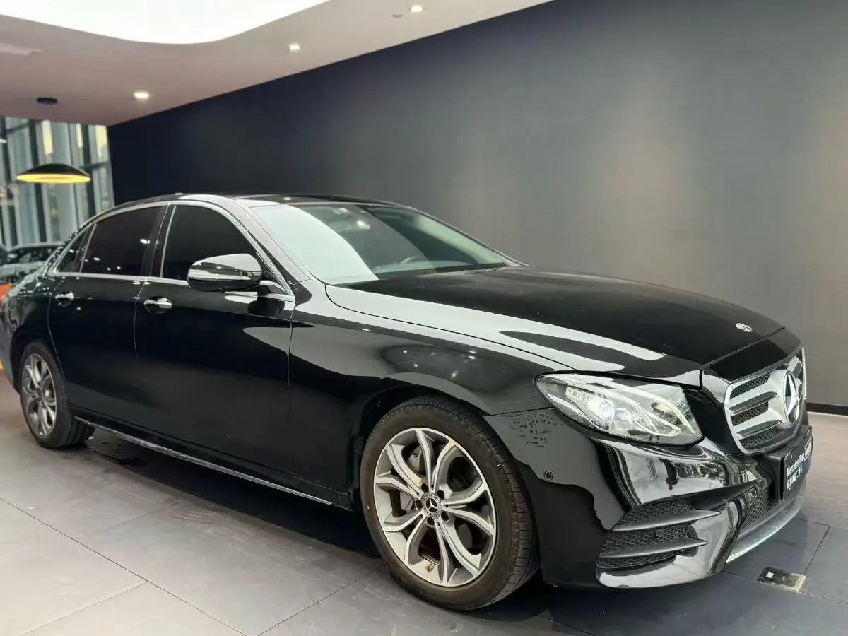 2020 Mercedes-Benz E Class 2.0T 258HP L4 9AT,autocango,china used car exporter,china ev exporter,chinese used car exporter,chinese used ev exporter