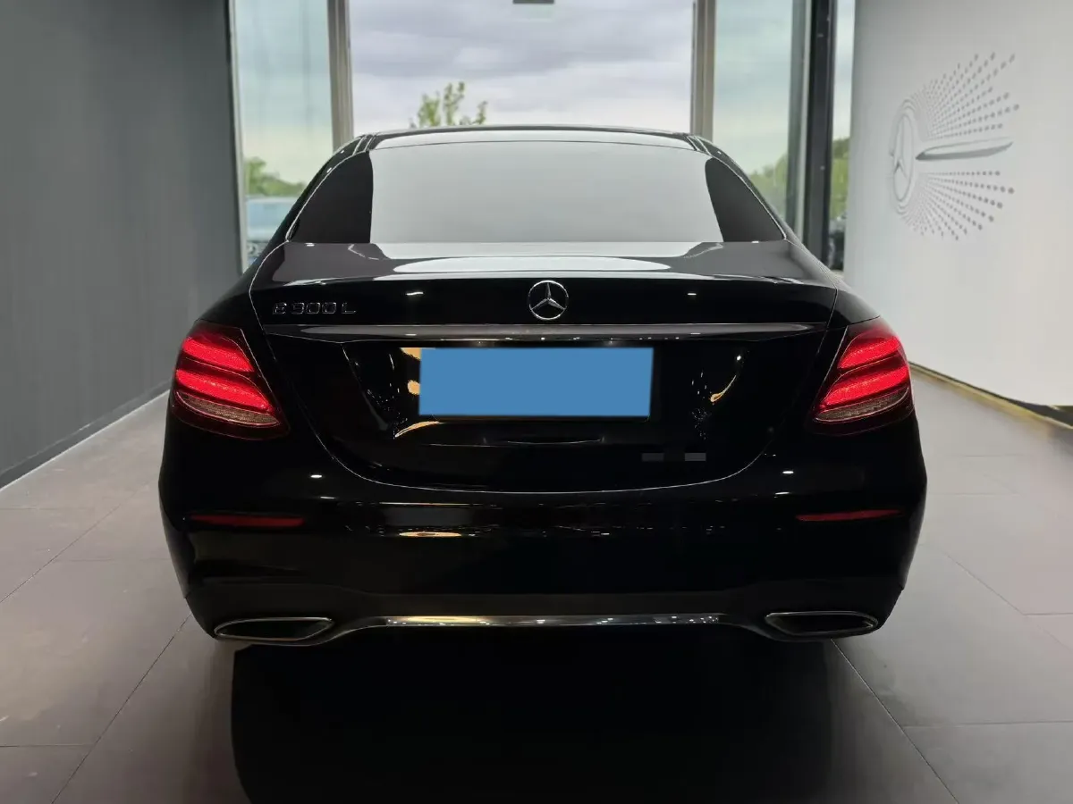 2020 Mercedes-Benz E Class 2.0T 258HP L4 9AT,autocango,china used car exporter,china ev exporter,chinese used car exporter,chinese used ev exporter