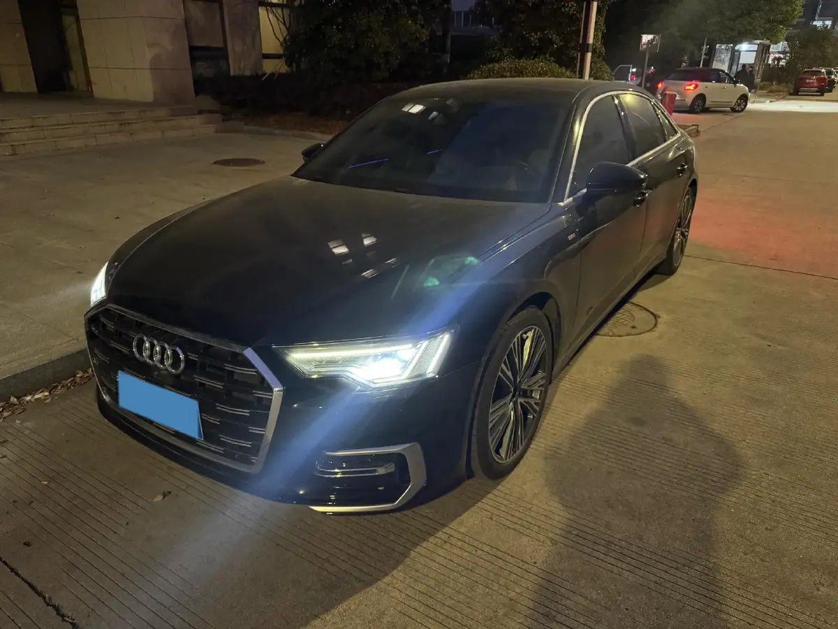 2023 Audi A6L 2.0T 245HP L4 7DCT