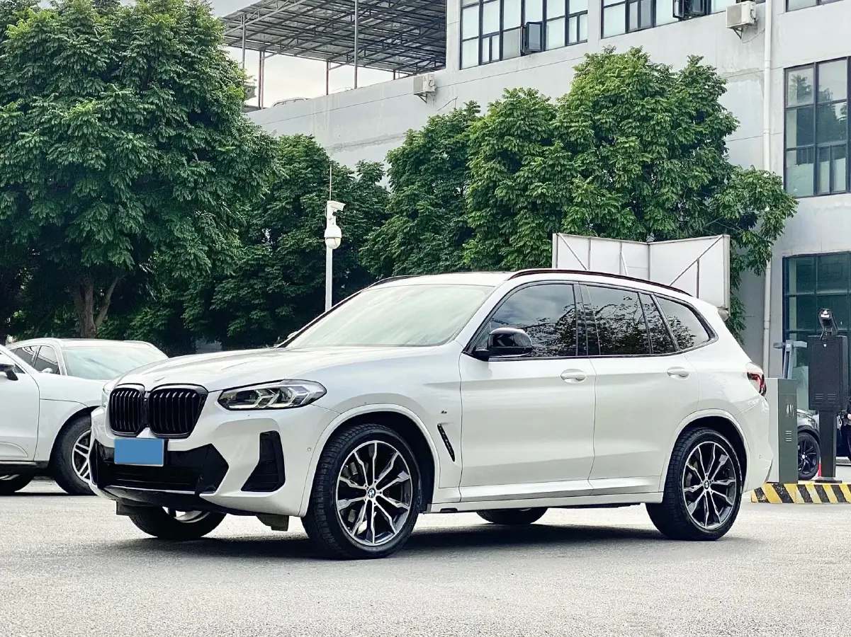 2022 BMW X3 2.0T 252HP L4 8AT