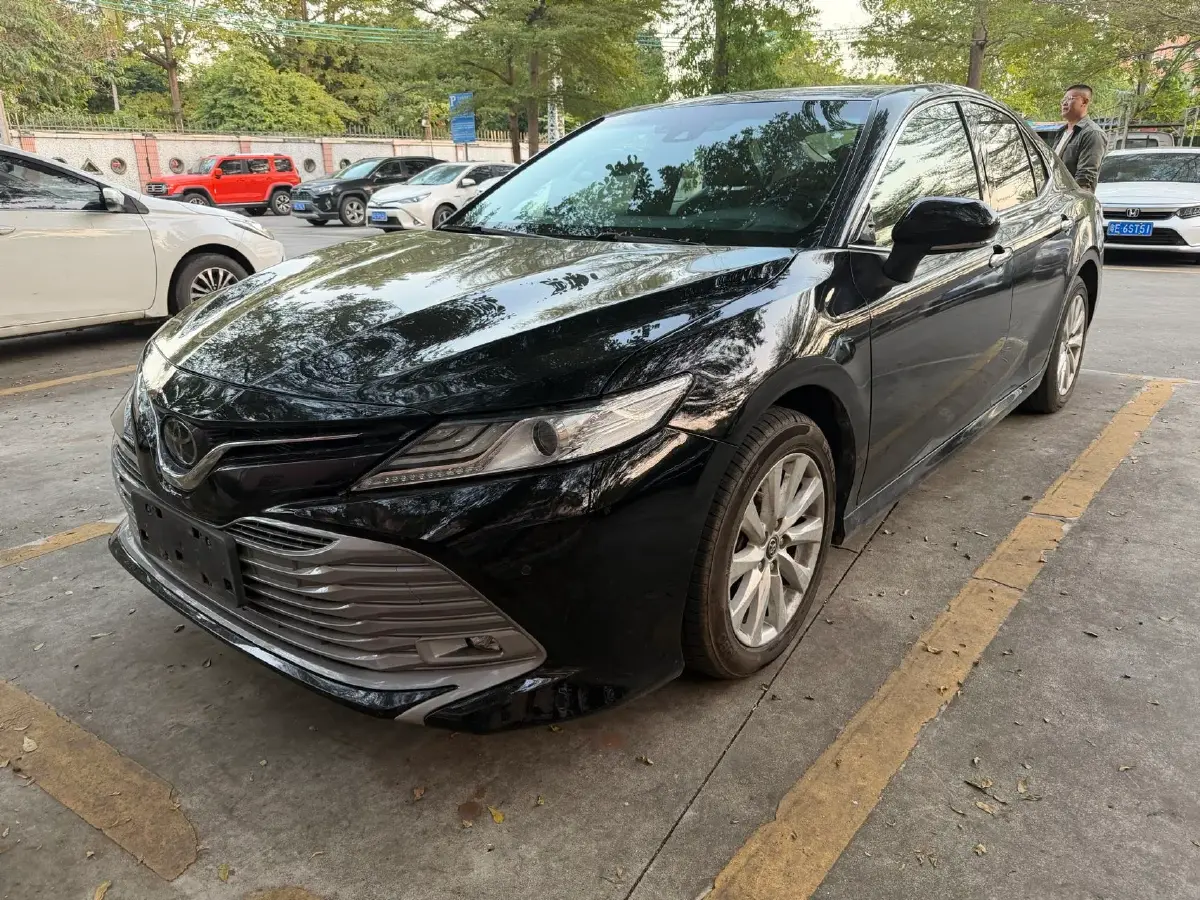 2019 Toyota Camry 2.0L 178HP L4 CVT