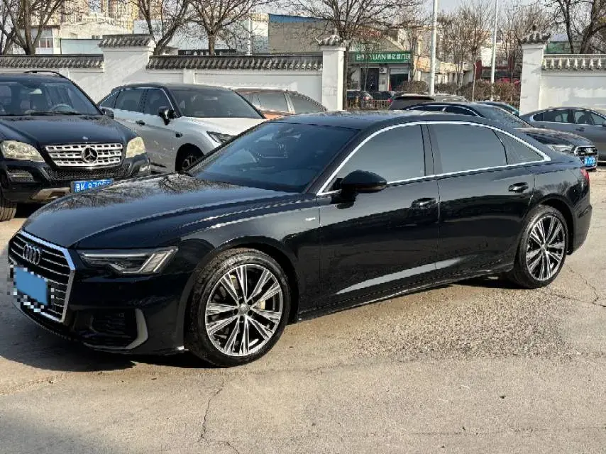 2021 Audi A6L 2.0T 190HP L4 7DCT