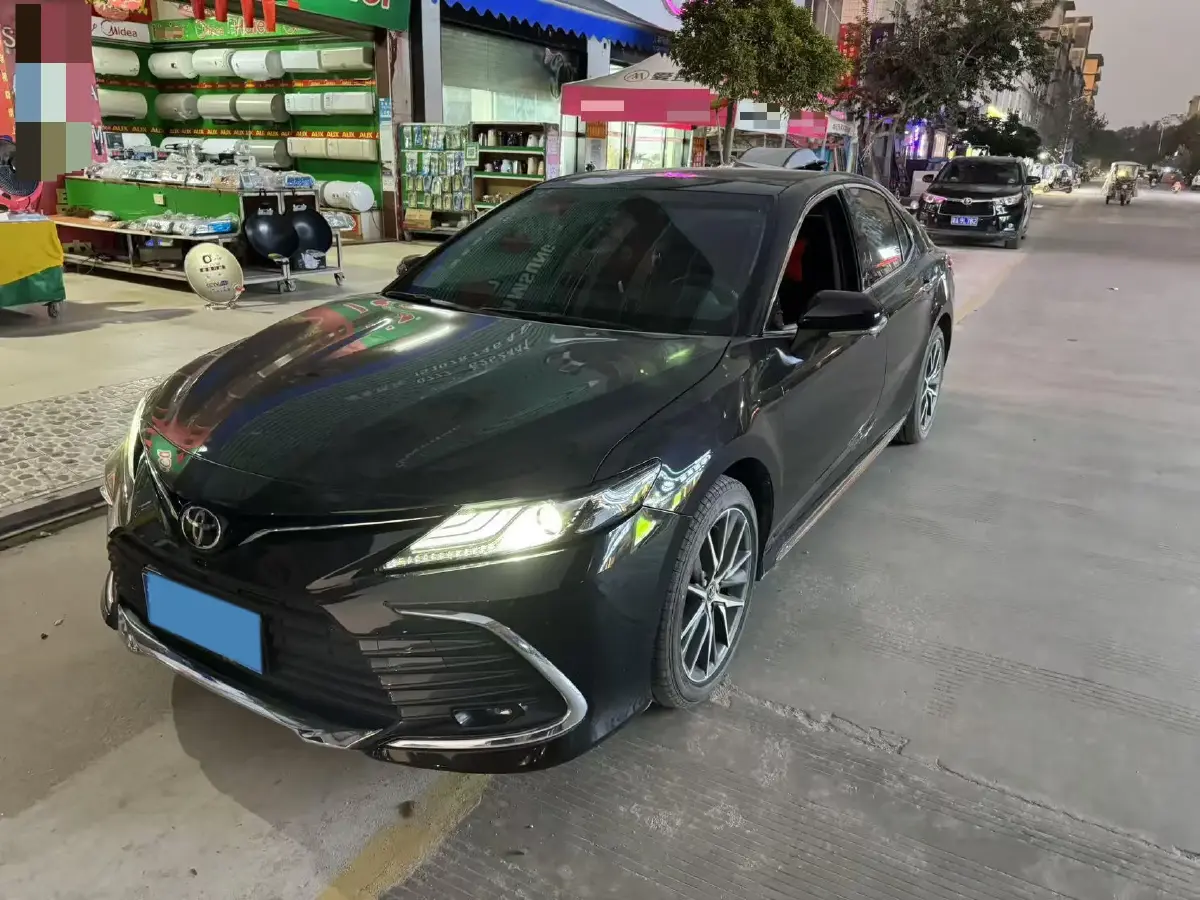 2023 Toyota Camry 2.5L 207HP L4 8AT