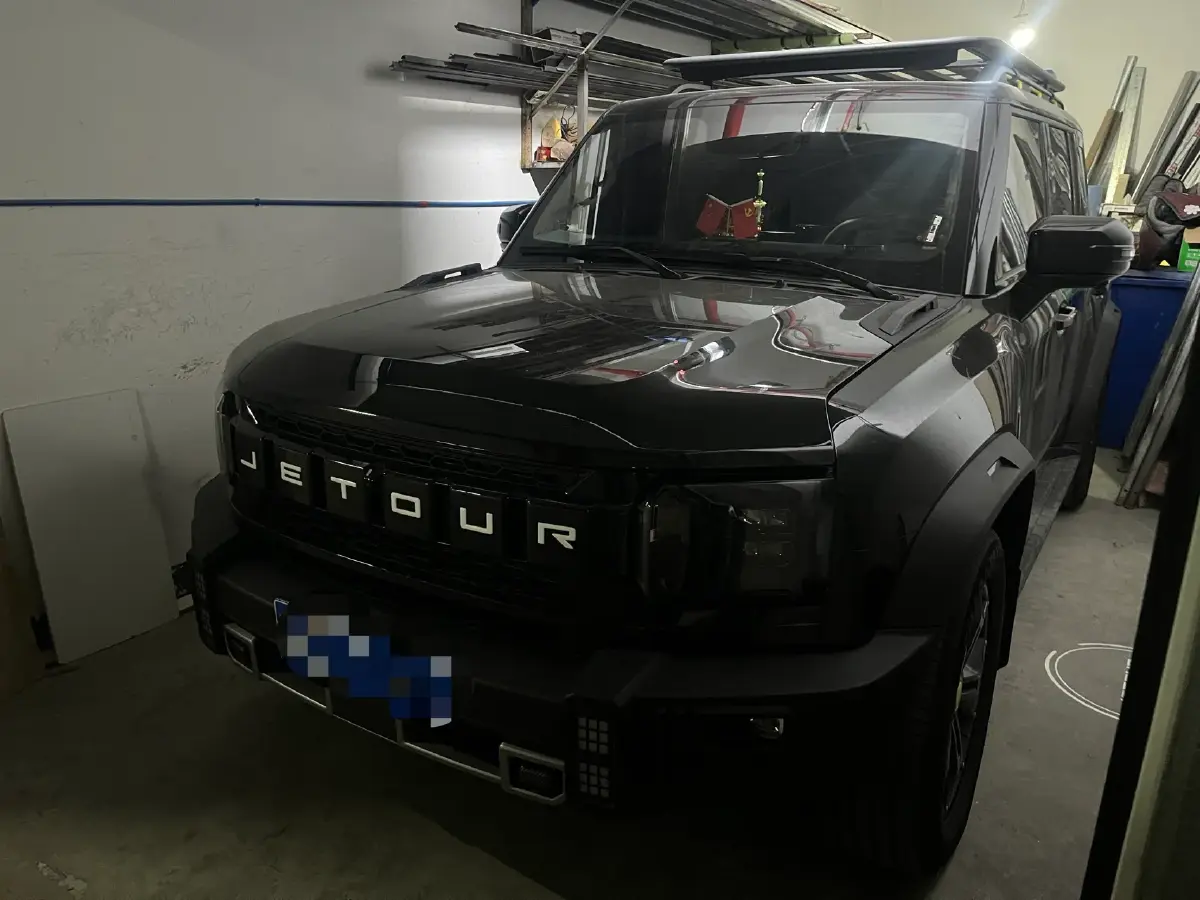 2023 Jetour Traveller 2.0T 254HP L4 7DCT