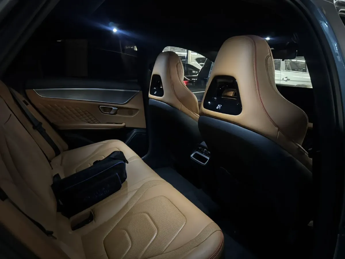 2022 Hycan A06 BEV 71KWH,autocango,china used car exporter,china ev exporter,chinese used car exporter,chinese used ev exporter