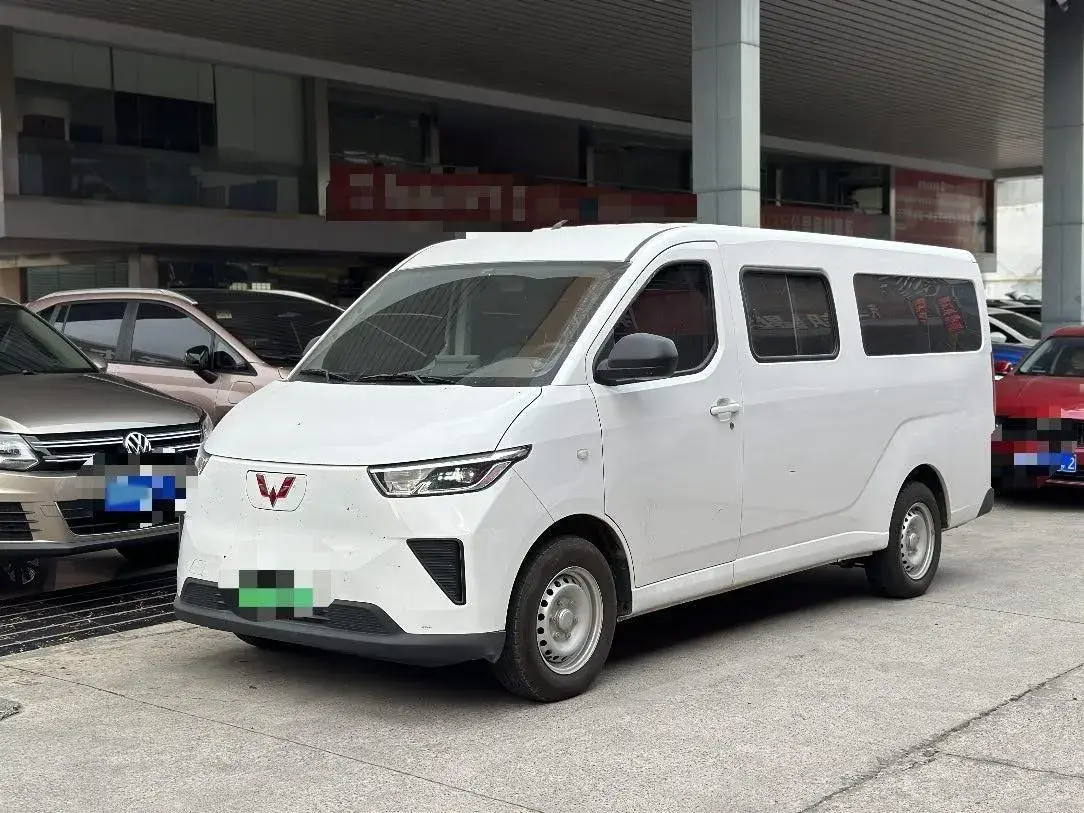 2024 WuLing YangGuang BEV 41.9KWH