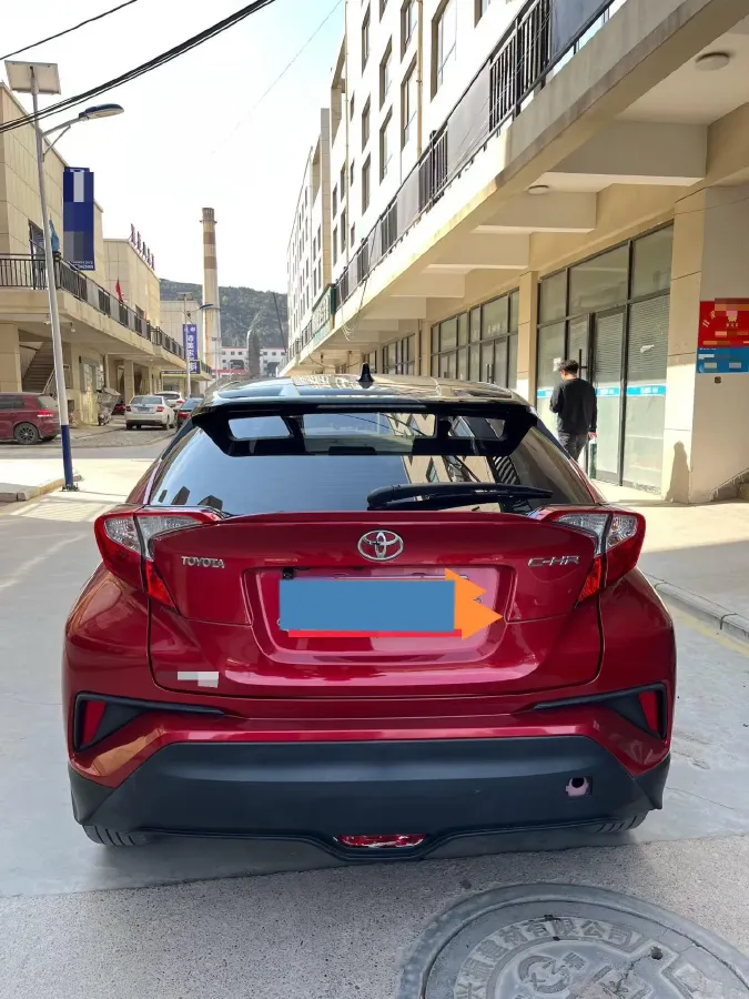 2020 Toyota C-HR 2.0L 171HP L4 CVT,autocango,china used car exporter,china ev exporter,chinese used car exporter,chinese used ev exporter