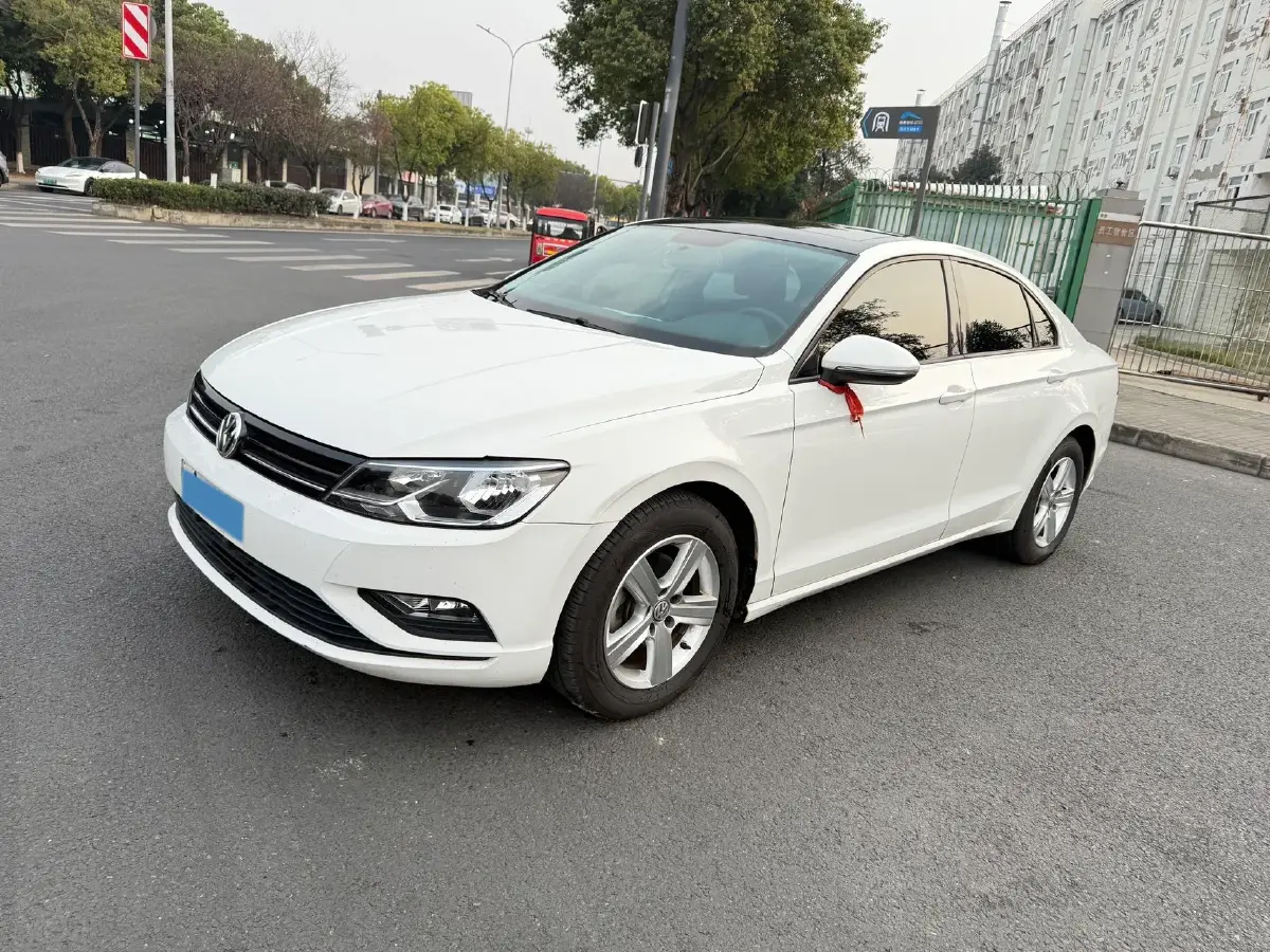 2018 Volkswagen Lamando 1.4T 131HP L4 7DCT