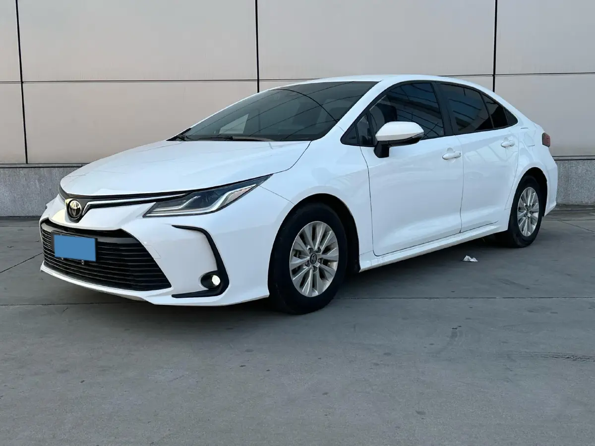 2021 Toyota Corolla 1.2T 116HP L4 CVT