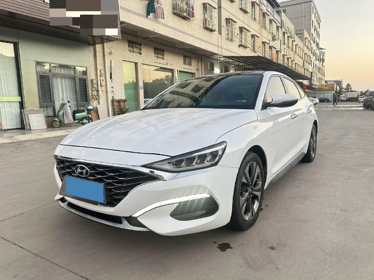 2019 Hyundai La Festa 1.6T 190HP L4 7DCT