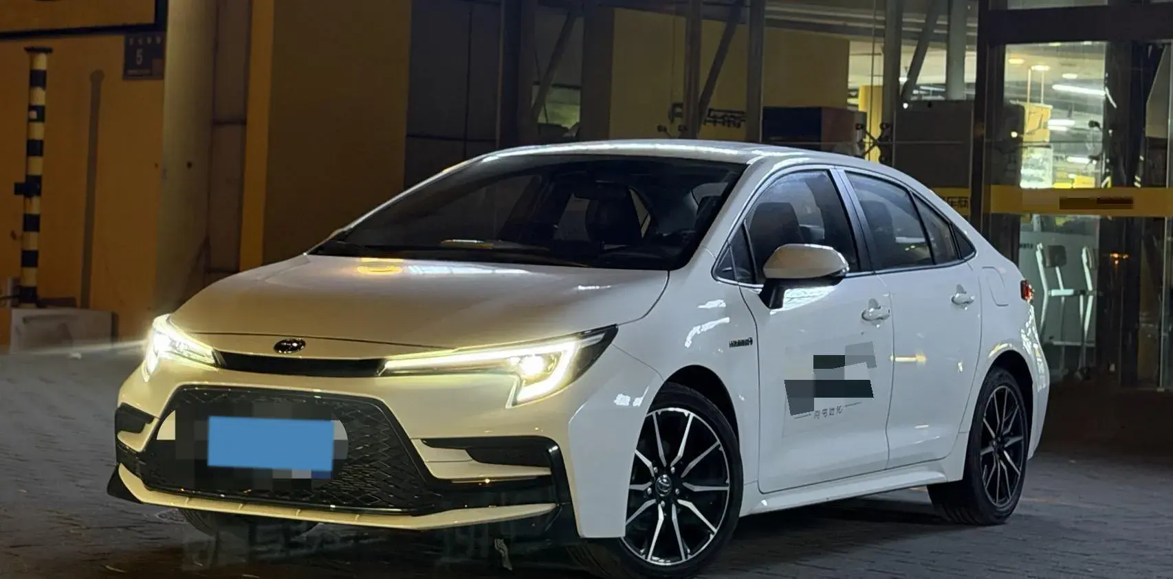 2023 Toyota Levin 1.8L 98HP L4 E-CVT Hybrid