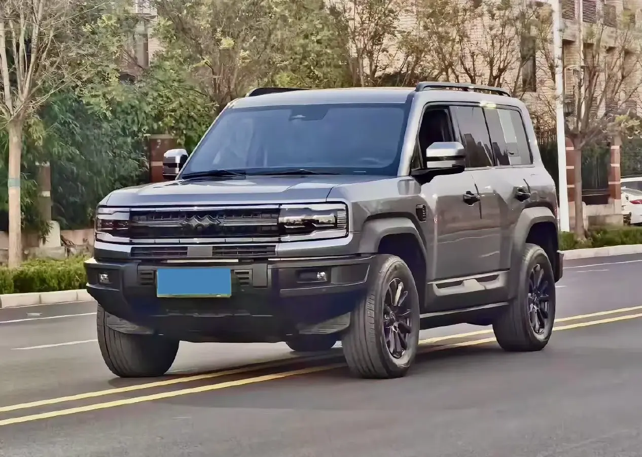 2023 Toyota Sienna 2.5L 189HP L4 E-CVT Hybrid