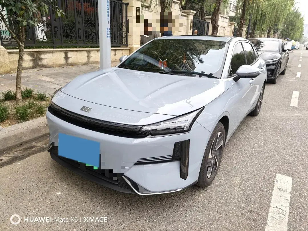 2025 BYD Sea Lion 05 DM-i 1.5L 101HP L4 E-CVT PHEV 12.9KWH