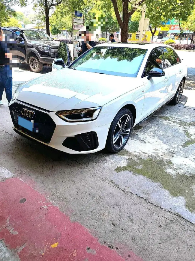 2020 Audi A4L 2.0T 190HP L4 7DCT