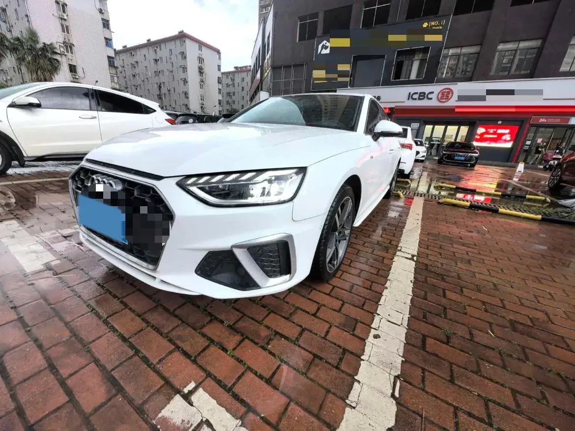 2020 Audi A4L 2.0T 190HP L4 7DCT