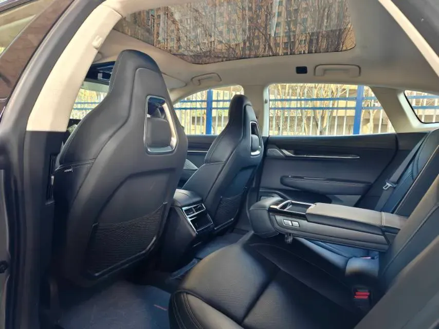 2021 Zeekr 001 BEV 86KWH,autocango,china used car exporter,china ev exporter,chinese used car exporter,chinese used ev exporter