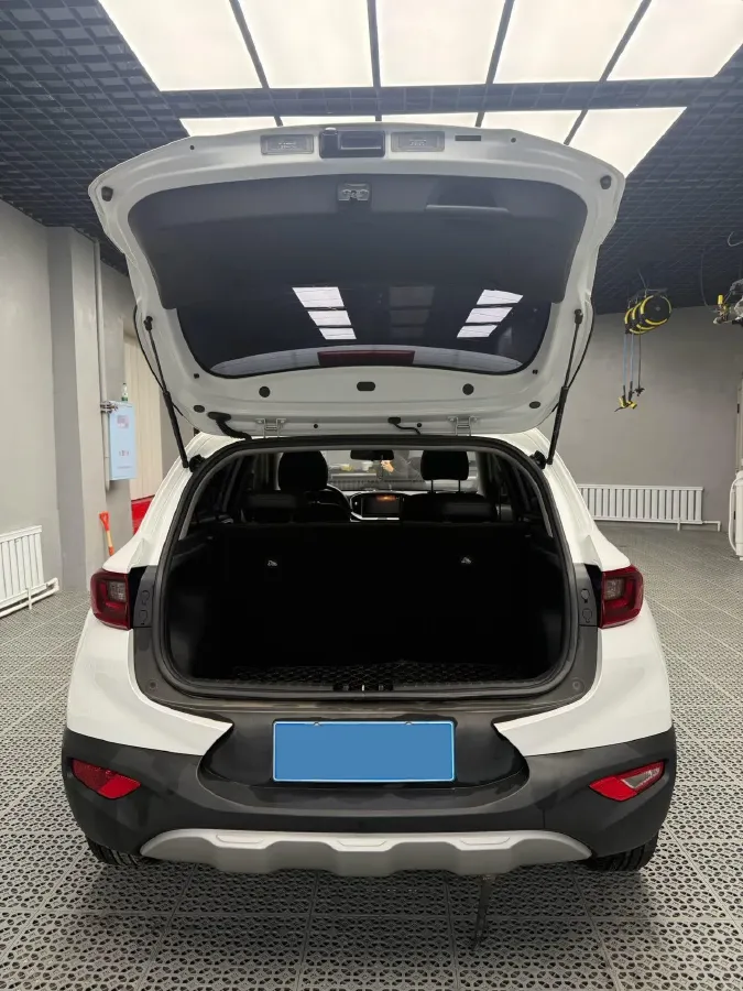 2021 Kia KX1 1.4L 100HP L4 6AT,autocango,china used car exporter,china ev exporter,chinese used car exporter,chinese used ev exporter