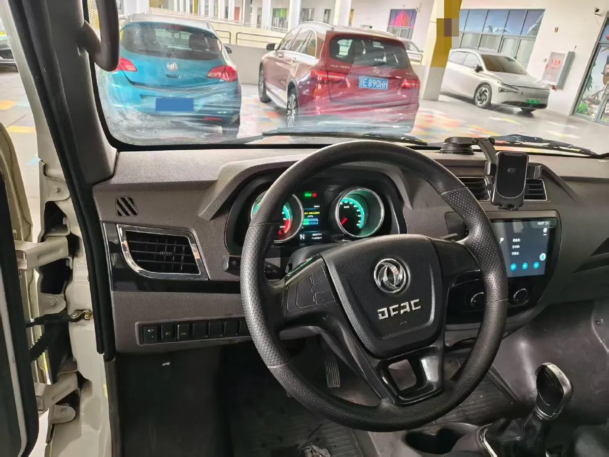 2020 MAXUS XinTu EV90 BEV 72KWH,autocango,china used car exporter,china ev exporter,chinese used car exporter,chinese used ev exporter