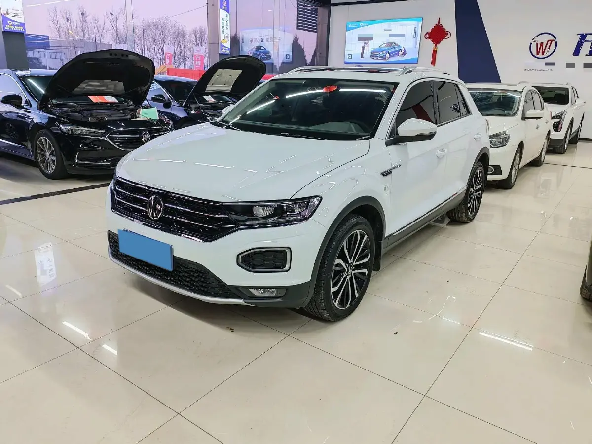 2020 Volkswagen T-Roc 1.4T 150HP L4 7DCT