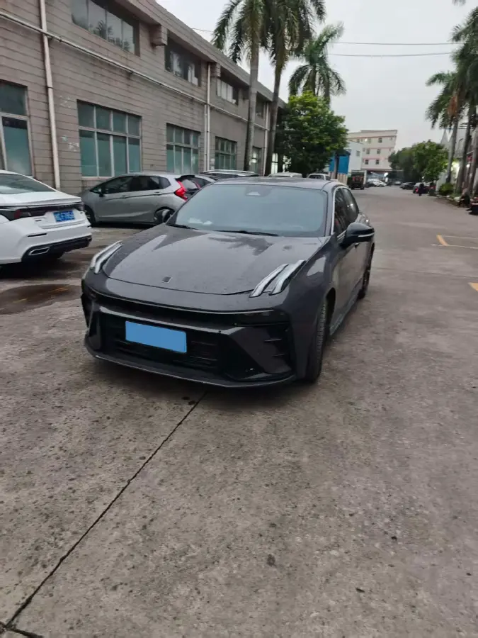 2025 LYNK&CO 03 1.5T 181HP L4 7DCT