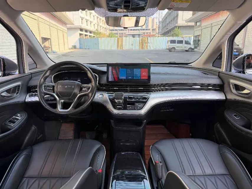 2021 Roewe iMAX8 2.0T 234HP L4 8AT,autocango,china used car exporter,china ev exporter,chinese used car exporter,chinese used ev exporter