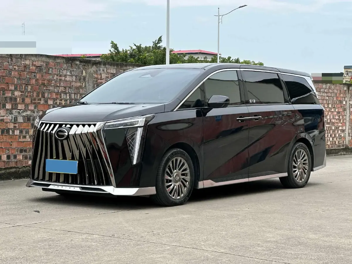 2023 GAC Trumpchi M8 2.0T 252HP L4 8AT