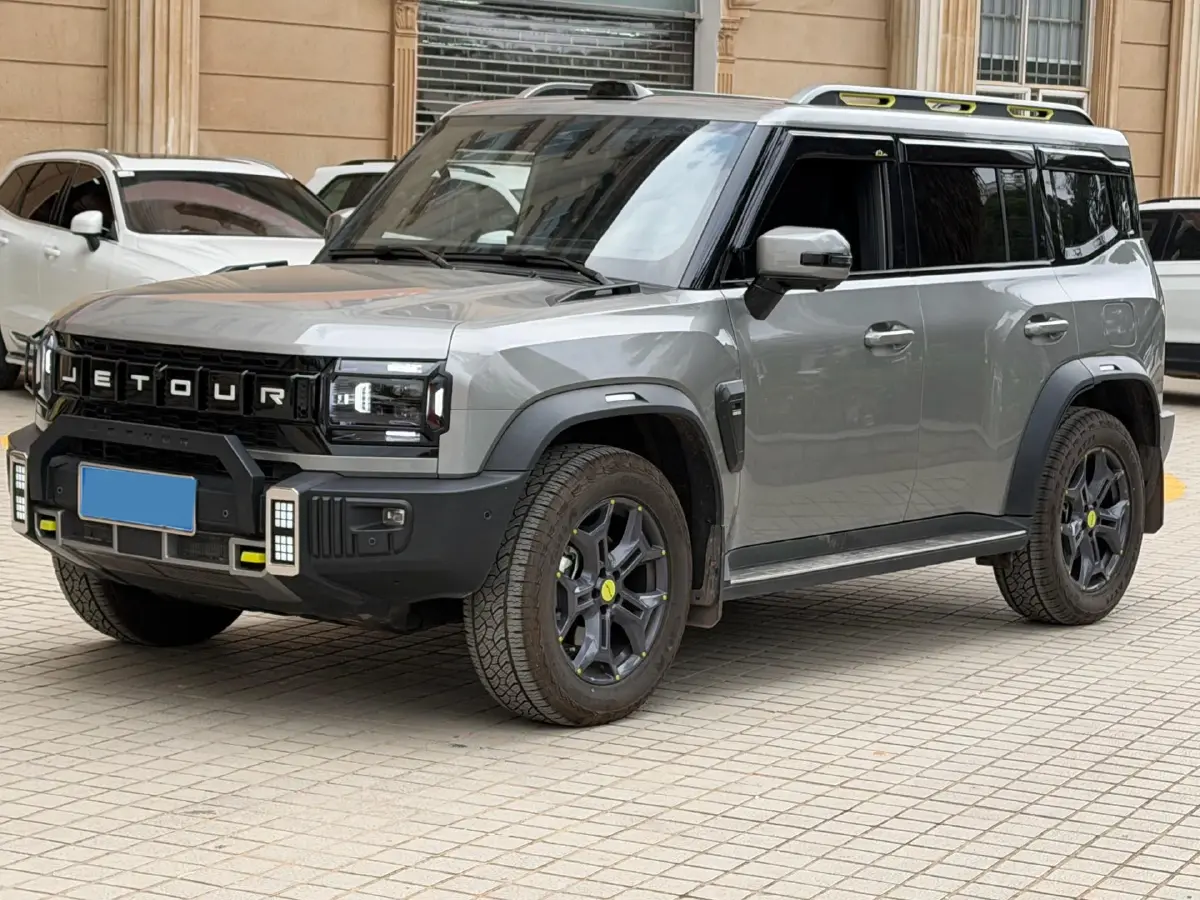 2023 Jetour Traveller 2.0T 254HP L4 7DCT