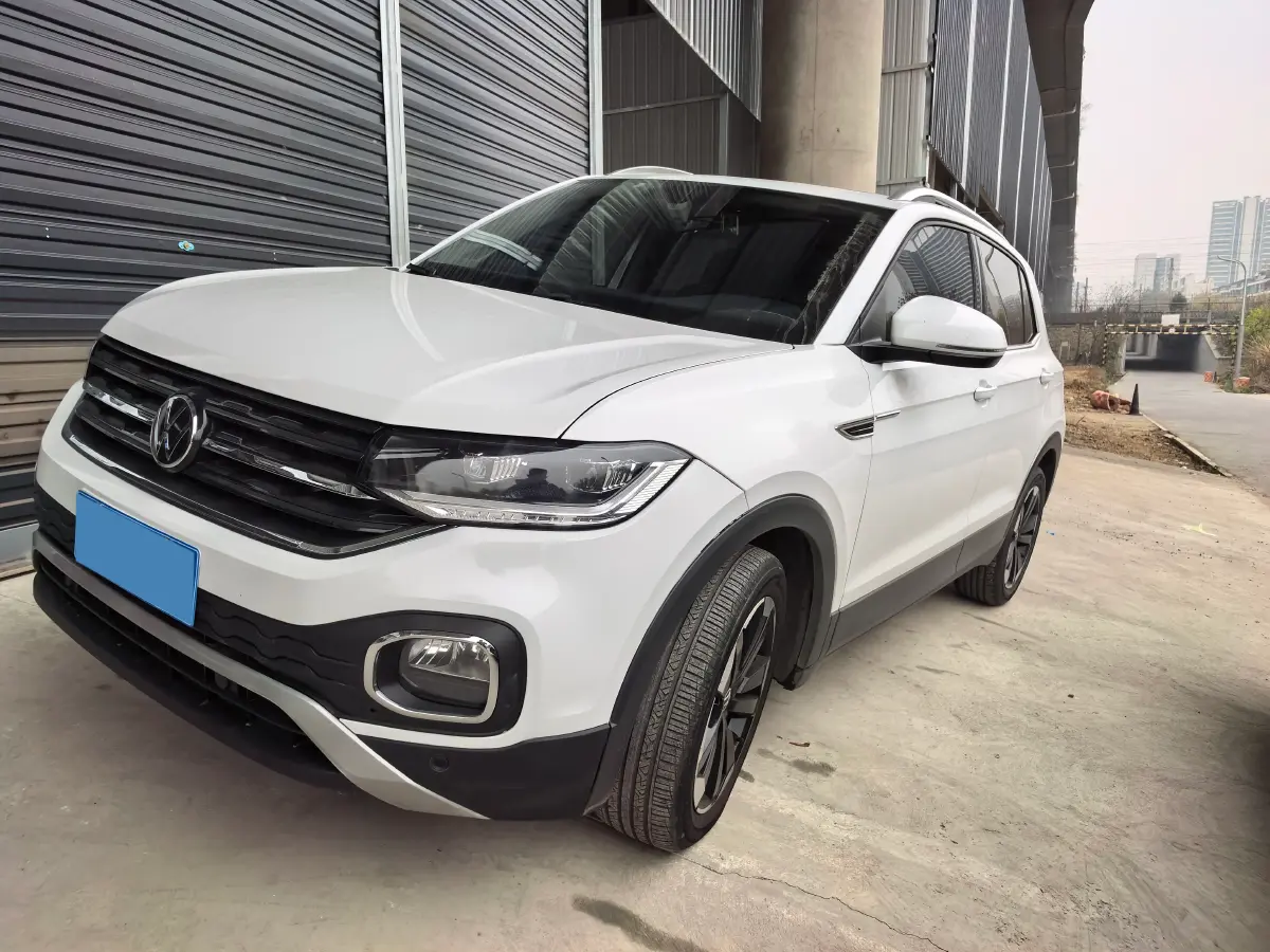 2021 Volkswagen Tacqua 1.5L 113HP L4 6AT