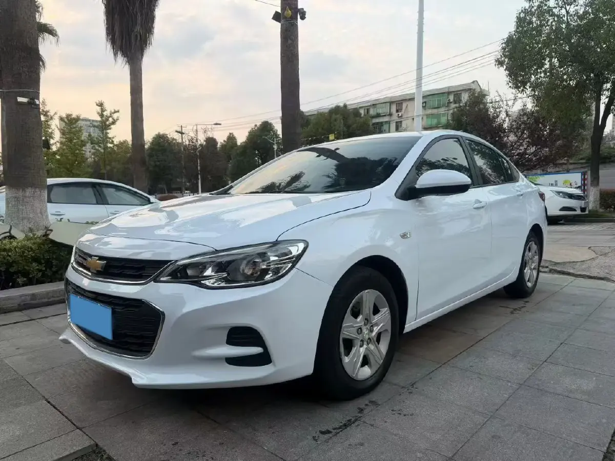 2018 Chevrolet Cavalier 1.5L 113HP L4 6AT