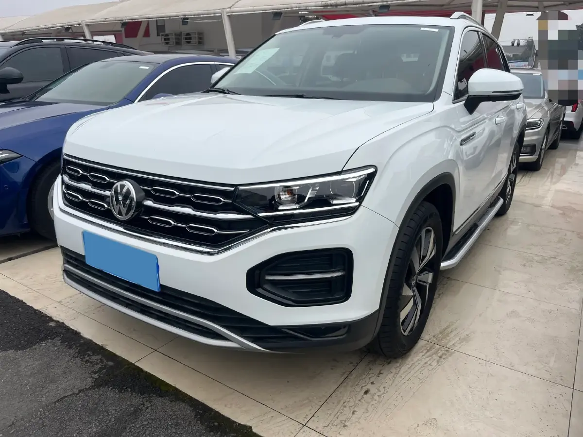 2020 Volkswagen Tayron 2.0T 186HP L4 7DCT