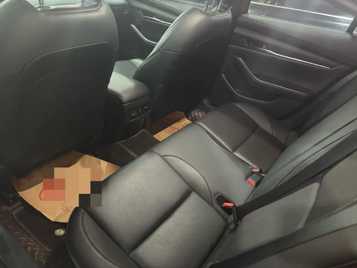 2021 Mazda 3 Axela 2.0L 158HP L4 6AT,autocango,china used car exporter,china ev exporter,chinese used car exporter,chinese used ev exporter