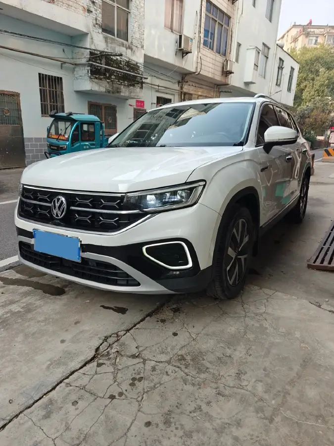 2023 Volkswagen Tayron 1.4T 150HP L4 7DCT