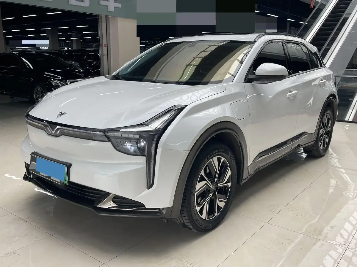 2022 Venucia Grand V 1.5T 190HP L4 7DCT