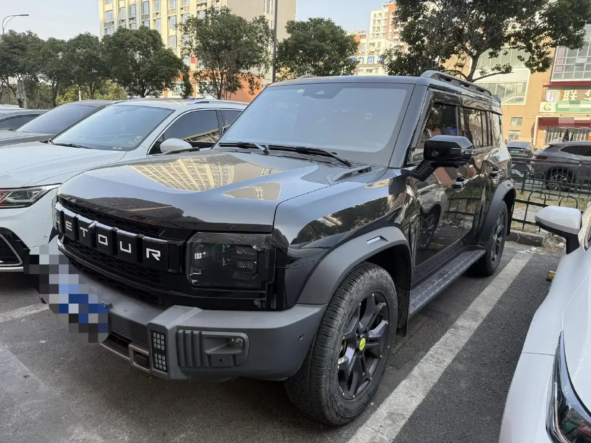 2023 Jetour Traveller 2.0T 254HP L4 7DCT