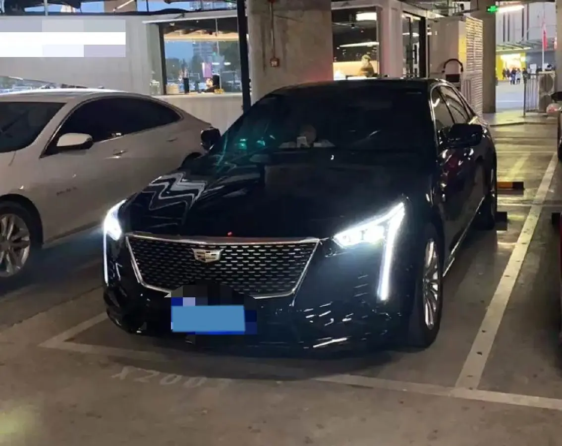 2020 Cadillac CT6 2.0T 241HP L4 10AT
