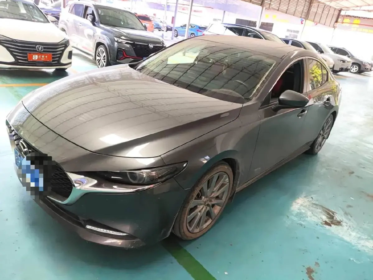2021 Mazda 3 Axela 2.0L 158HP L4 6AT