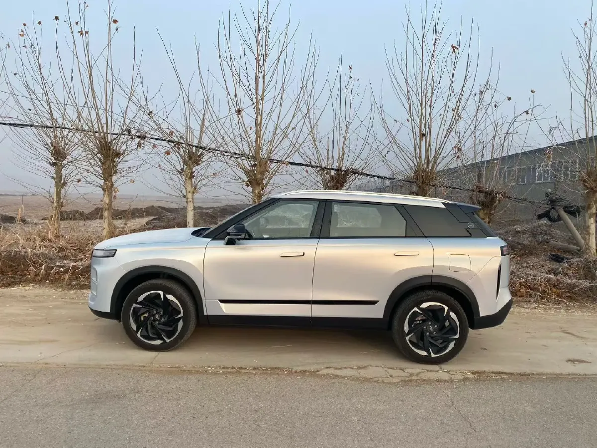 2024 Chery Exploration 06 C-DM 1.5T 156HP L4 DHT PHEV 18.3KWH,autocango,china used car exporter,china ev exporter,chinese used car exporter,chinese used ev exporter